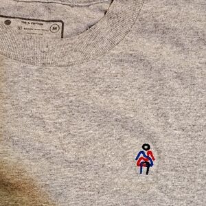 Girl Skateboards Gray T-shirt Size Medium